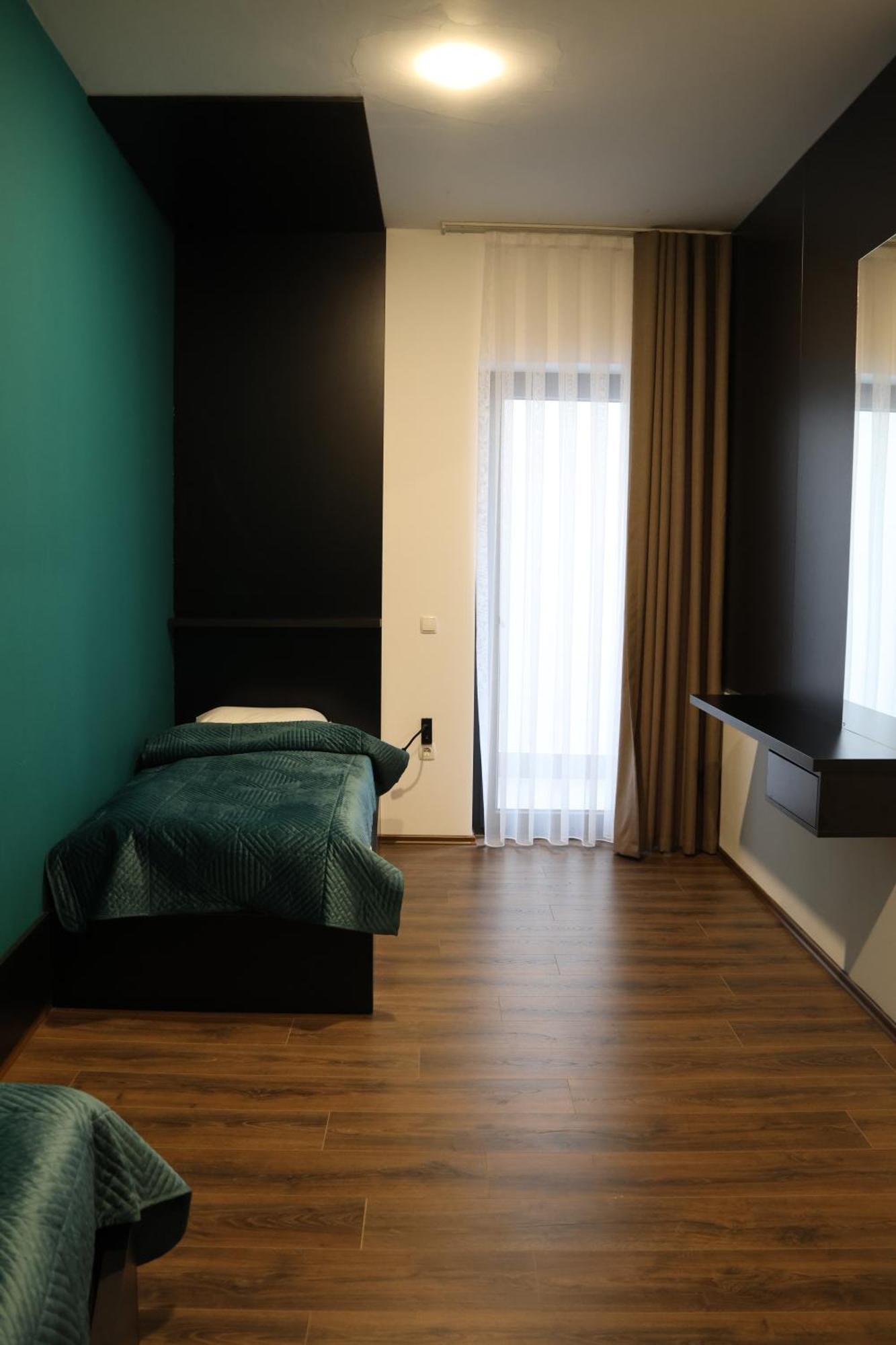 Prior Hotel Prizren Exterior foto